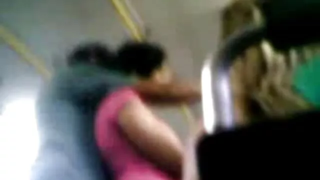 Pornografia sensual sem registo.  O Scammer traiu a namorada com videos caseiro lesbicas o pai.