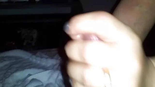 Pornografia sensual sem registo.  A estudante produz uma jovem vadia videos amadores brasileiros sexo anal