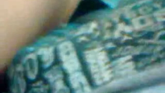 Pornografia sensual sem registo.  A loira lambe a rata e come o homem no video brasileiro caseiro modo 69.