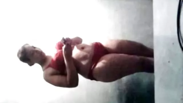 Pornografia sensual sem registo.  Krall russo baleado com uma encantadora maldição de Dupla videos porno amador caiu na net penetração