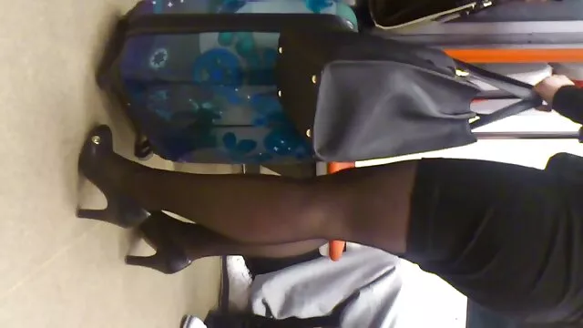 Pornografia sensual sem registo.  Monster fuck young fry with sexo caseiro e brasileiro juicy pussy