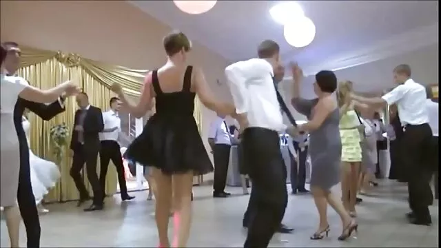 Pornografia sensual sem registo.  Cavalheiros video sexo amador swing de modos diferentes ...
