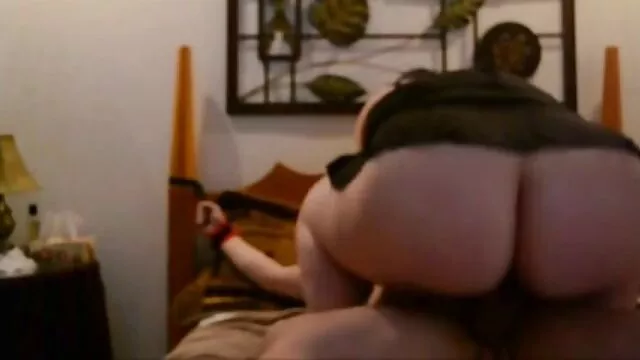 Pornografia sensual sem registo.  Namorada modelo a sério com videos porno amadores real Rata peluda
