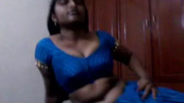 Pornografia sensual sem registo.  A MILF alemã na rata e o rabo flagra pornor dela bateram uma.