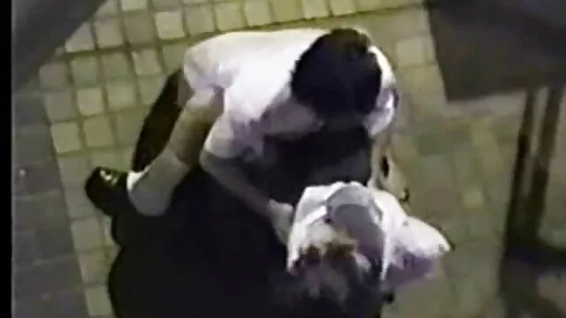 Pornografia sensual sem registo.  Passeios pornos caseiros nacionais loiros